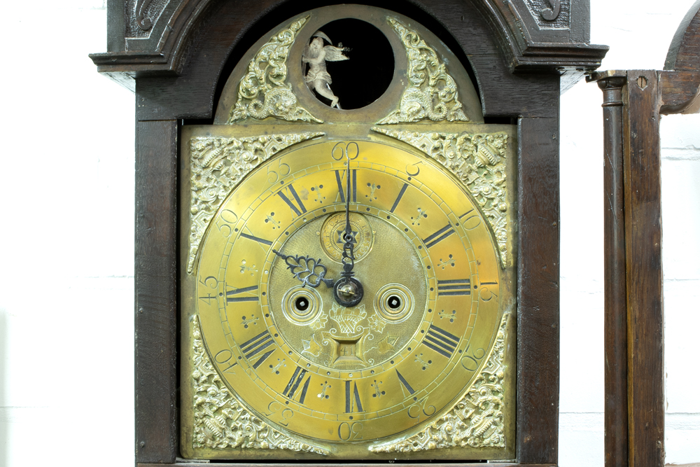 antique English clock with oak case and with a work with small theatre with dancing figures || - Image 2 of 2