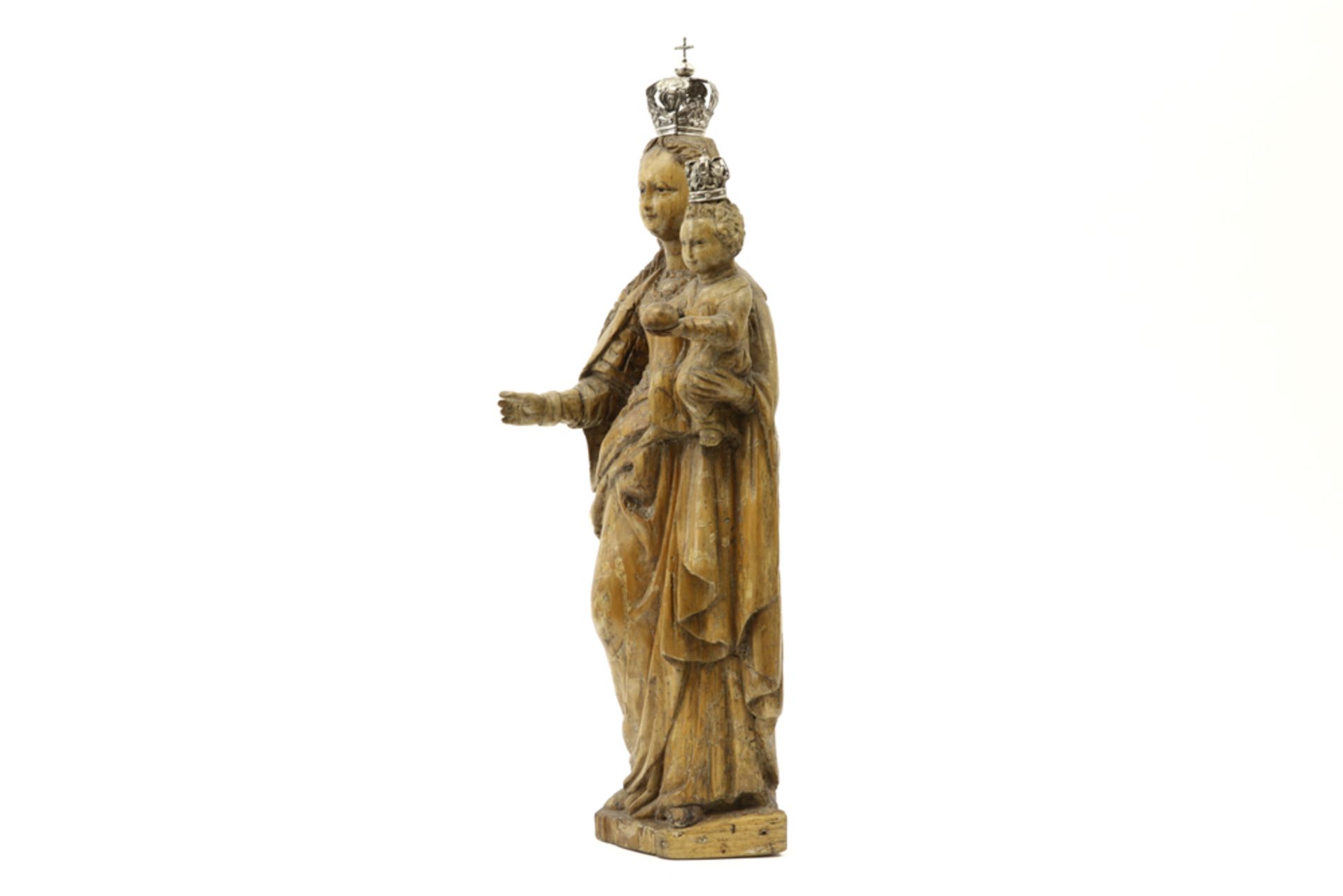 16th/17th Cent. Flemish "Holy Mary with Child" sculpture from Malines - with two silver crowns || - Bild 3 aus 4