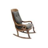 antique mahogany rocking chair with leather upholstery || Antieke schommelstoel in acajou met