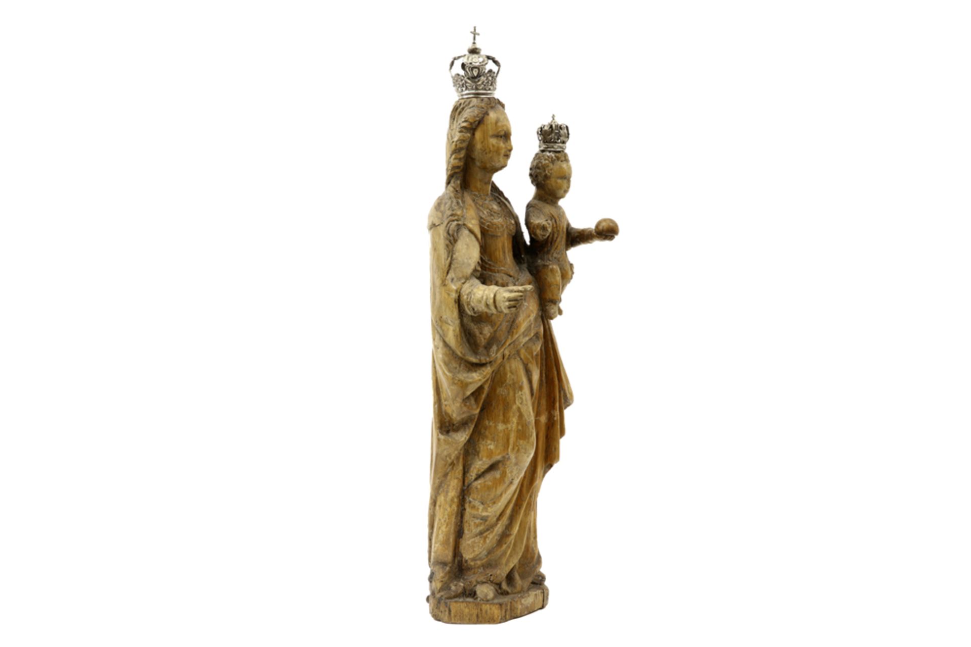 16th/17th Cent. Flemish "Holy Mary with Child" sculpture from Malines - with two silver crowns || - Bild 2 aus 4