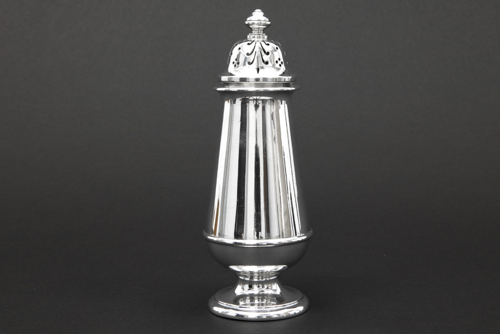 antique English caster in marked and Mappin & Webb Ltd signed silver || MAPPIN & WEBB LTD antieke - Image 2 of 3