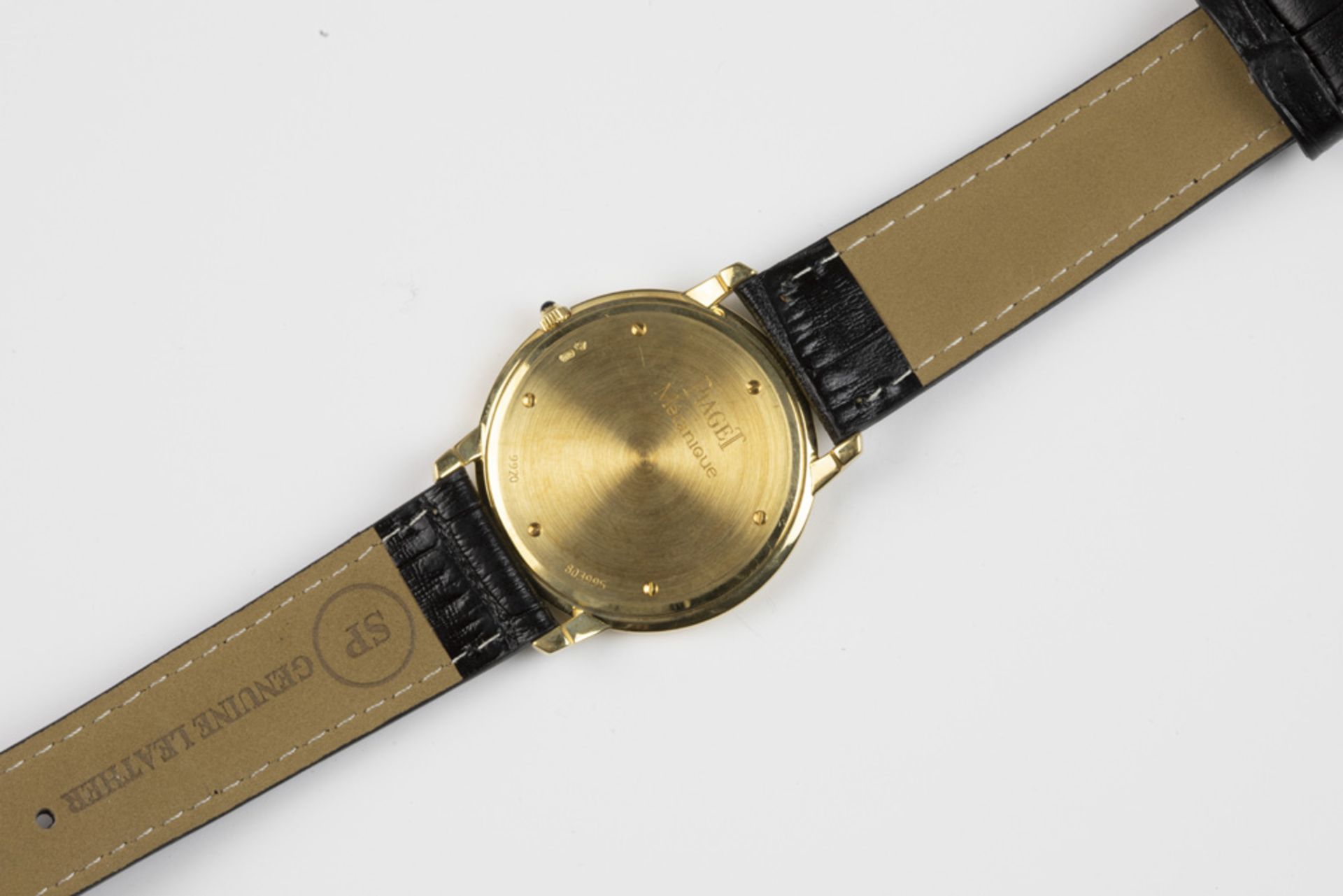 extra flat vintage "Piaget" marked mechanic "125" wristwatch (ref 9920) dating around 1990 in yellow - Image 3 of 3