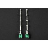 pair of very elegant earrings in white gold (18 carat) with ca 3,40 carat of Colombian emerald and