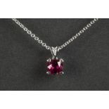 pendant in white gold (18 carat) with a 1,04 carat "vivid red/purplish" ruby on a chain in white