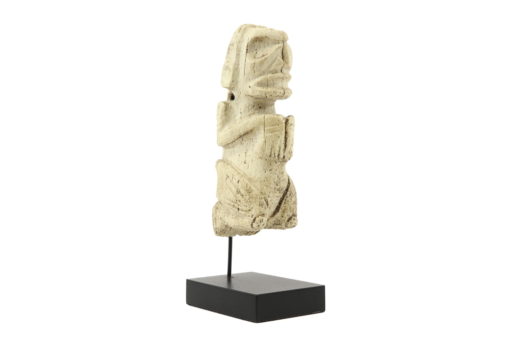 Taino Culture stone "Anthropomorphic figure" sculpture || TAINO-CULTUUR - ca 1100 tot 1500 - Image 2 of 4