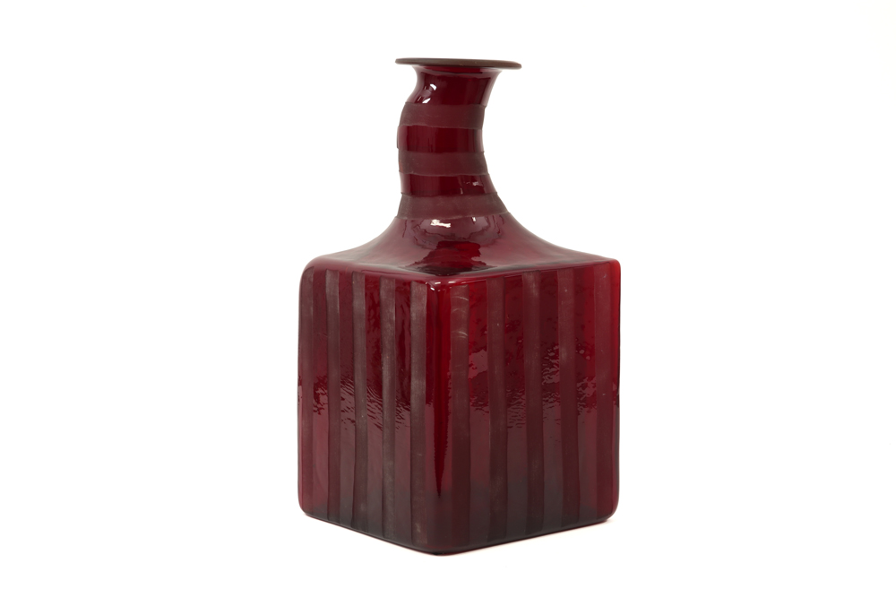 quite big Italian Natuzzi marked vase (with decanter design) in red Murano glass || NATUZZI vrij - Image 2 of 5