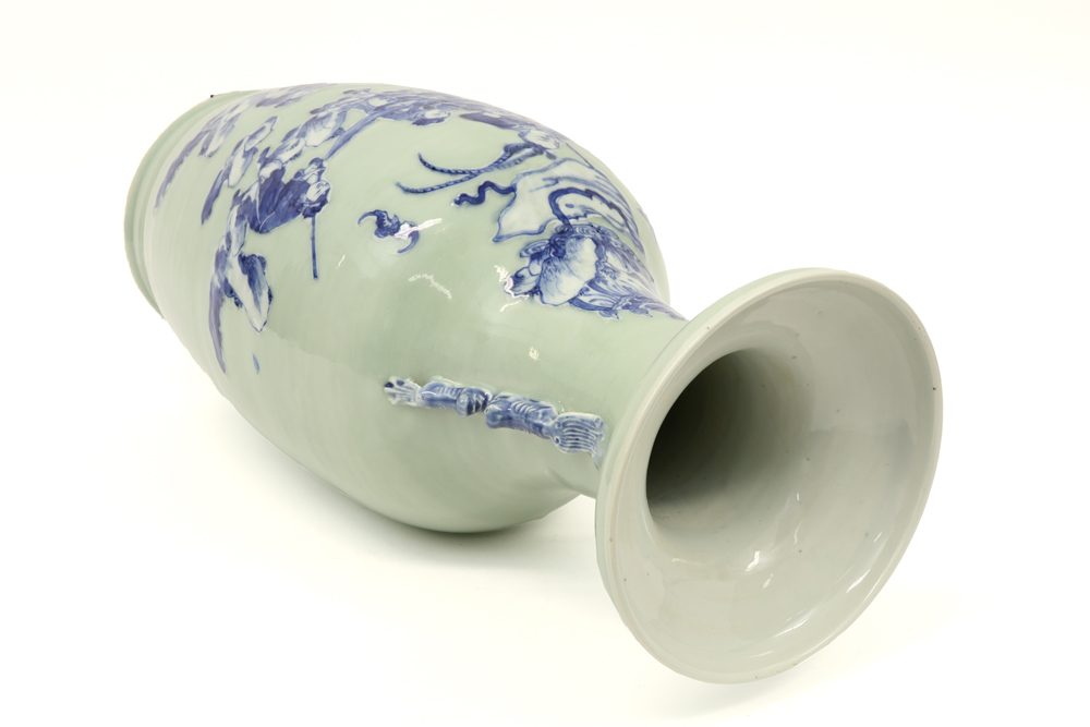 19th Cent. Chinese Tao Kuang period vase in porcelain with a blue-white decor with celestial - Bild 3 aus 4