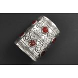 antique Turkmen bracelet in silver with engraved red stones || Antiek Turkmeens bracelet in zilver