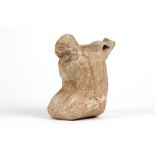 antique Pre-Colombian earthenware recipient in the stylised shape of an animal || Antiek