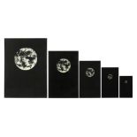 series of five photo prints with the depiction of a planet || Serie van vijf fotoprints met de