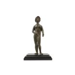 Ancient Roman bronze sculpture depicting a nude Venus with certificate from "Pax Romana - London" ||