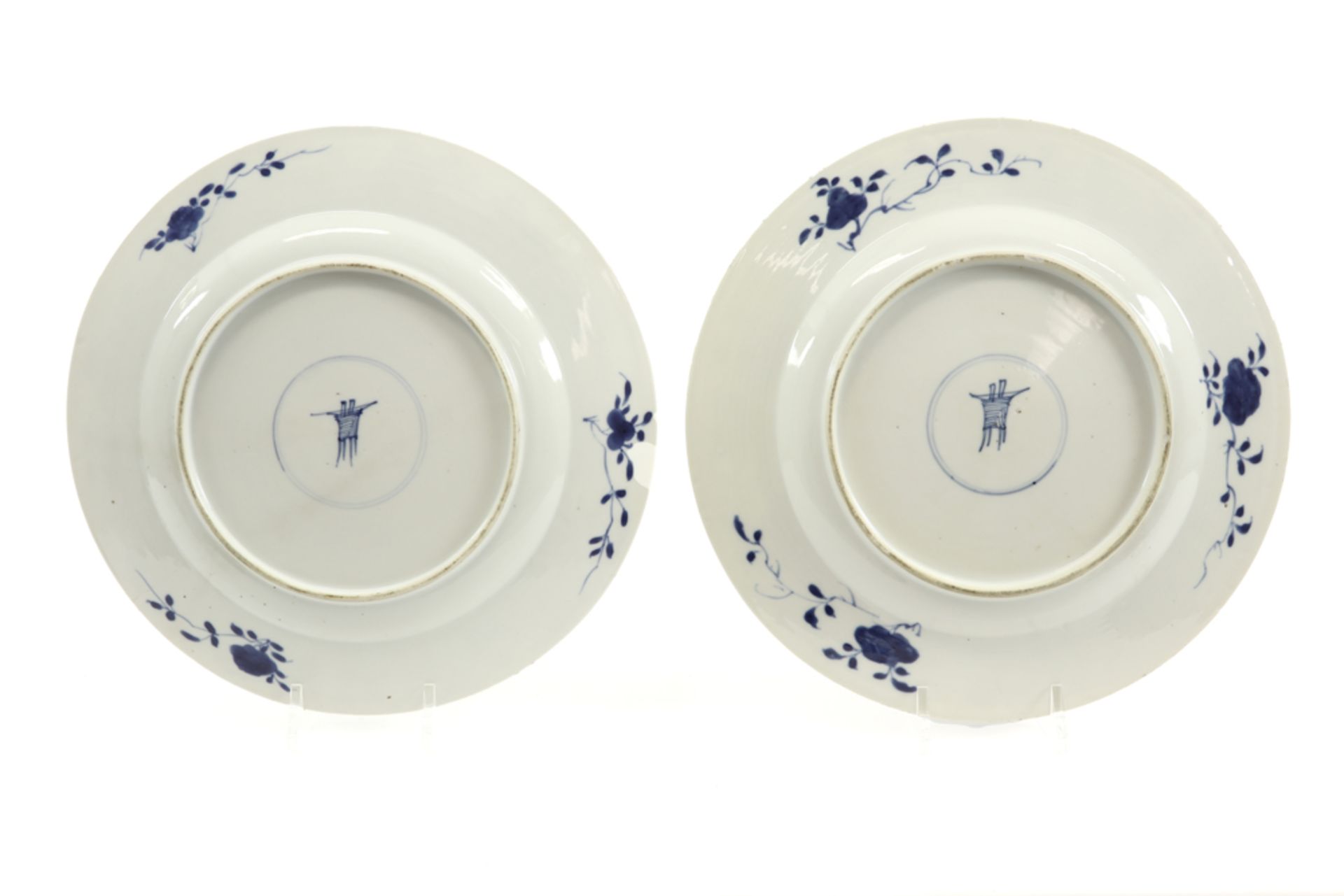 pair of 17th/18th Cent. Chinese Kang Hsi period dishes in marked porcelain with a blue-white decor - Image 2 of 2