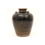 quite big antique, presumably Chinese, urn in glazed earthenware bought from Axel Vervoordt || Grote