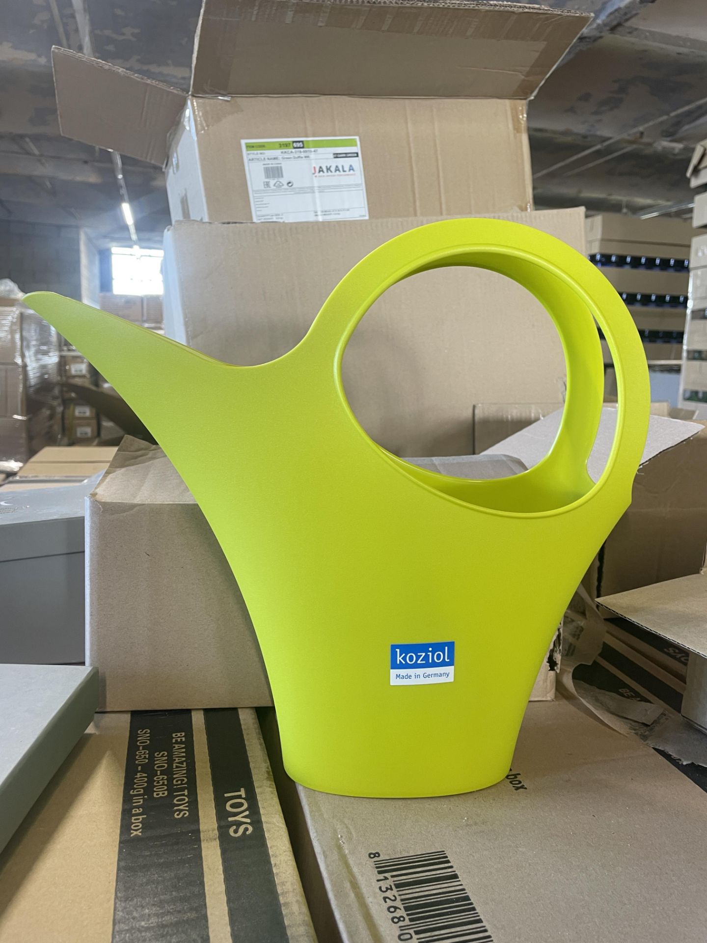 45 X NEW KOZIOL - 'Camilla' Watering Can - Green