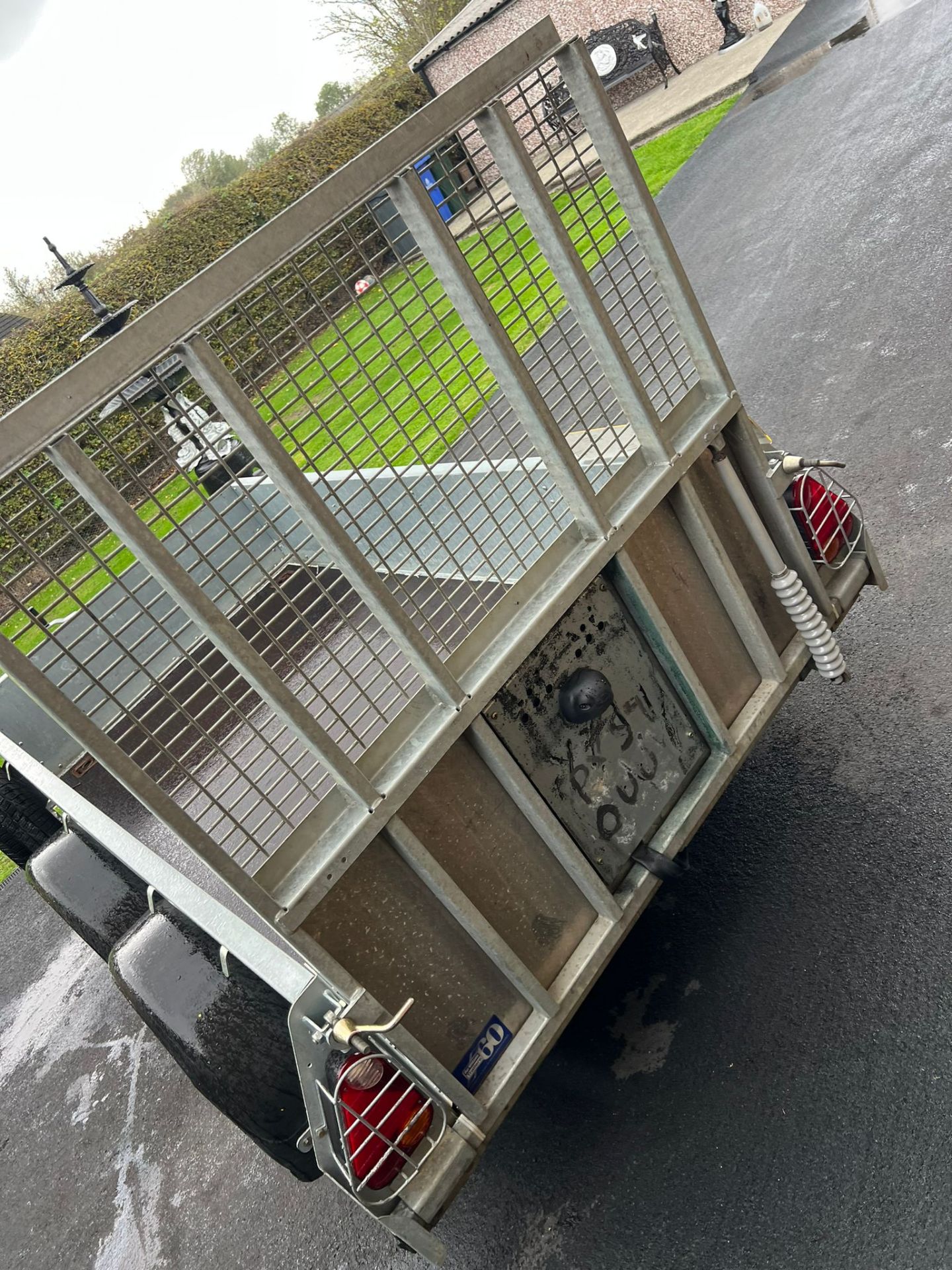 Ifor Williams GD84 Trailer - Year 2018 - Drop down ramp - good tyres all around - Image 7 of 10