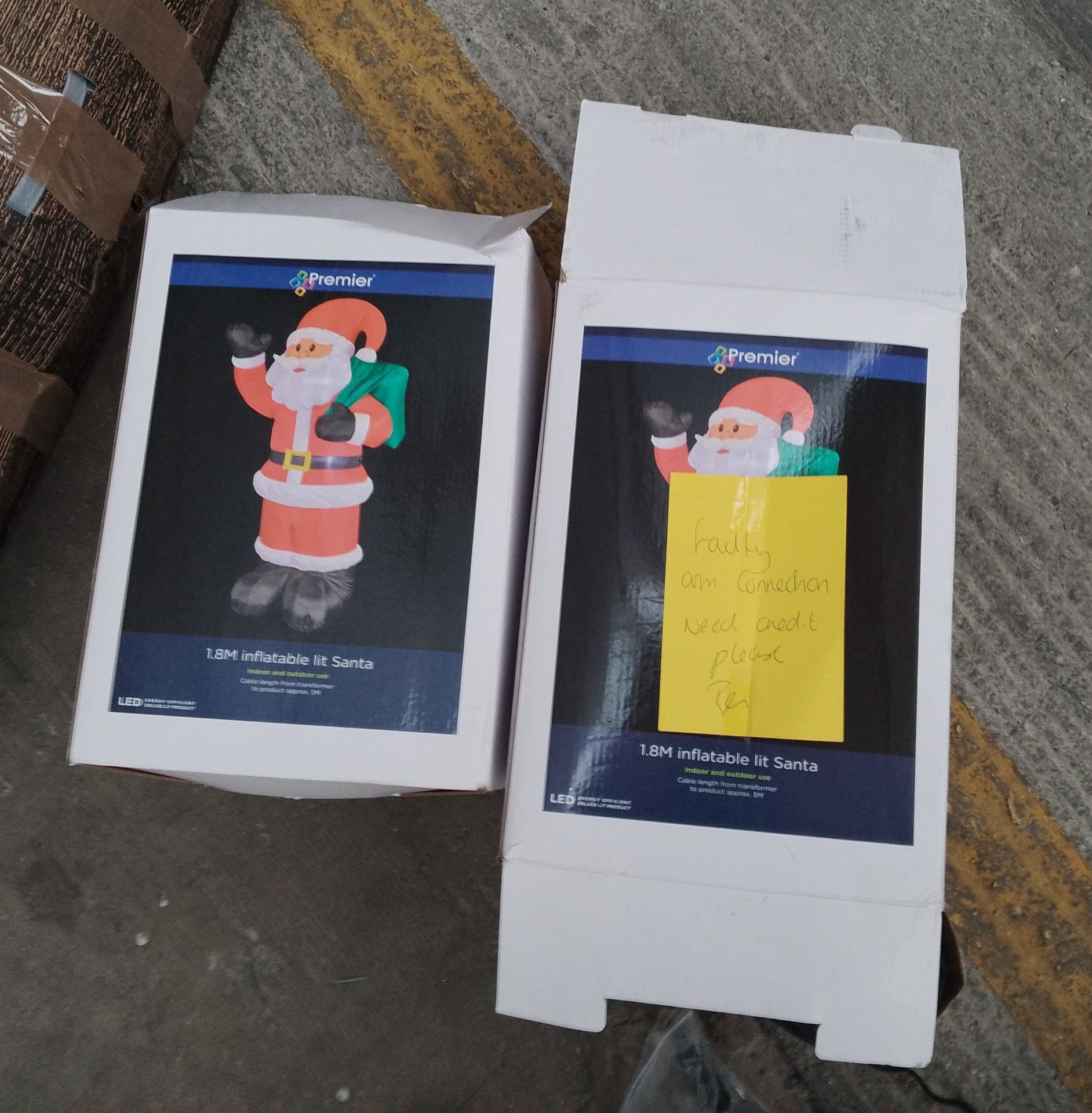 1 pallet of Christmas stock, Appears New - including 2 inflatable Santas - Image 2 of 7