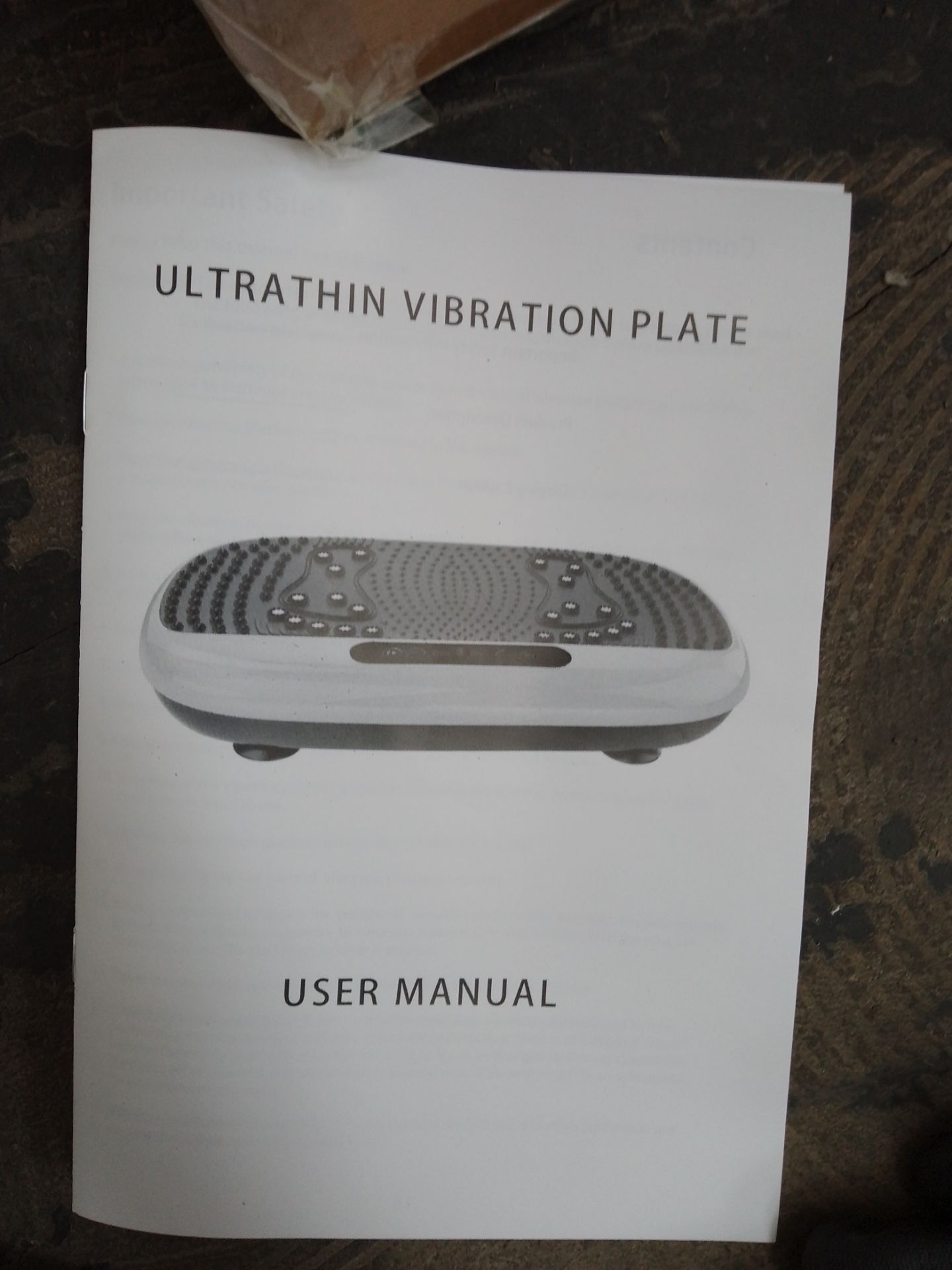 (P86) X27 fold away mini tables, X7 ultrathin vibration plate, X10 skateboards 120 Floor Matts - Image 8 of 8