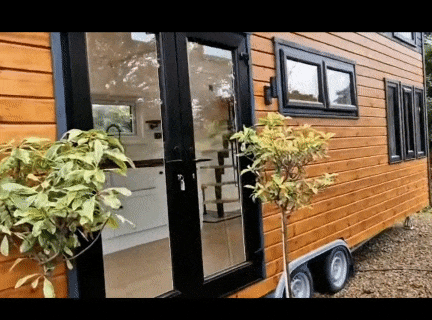 STATE OF THE ART TINY PORTABLE HOUSE - 2 BEDROOM Ends from Monday 5th December 2022 at 4pm