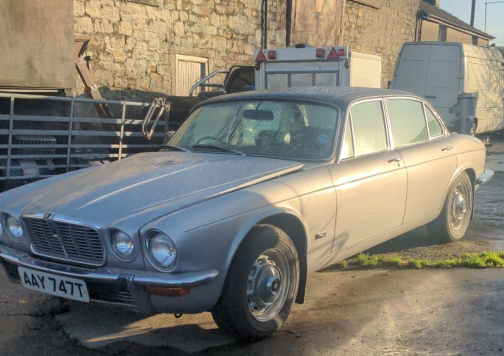 1978 JAGUAR 5.3 XJ12 L AUTO - 52K MILES