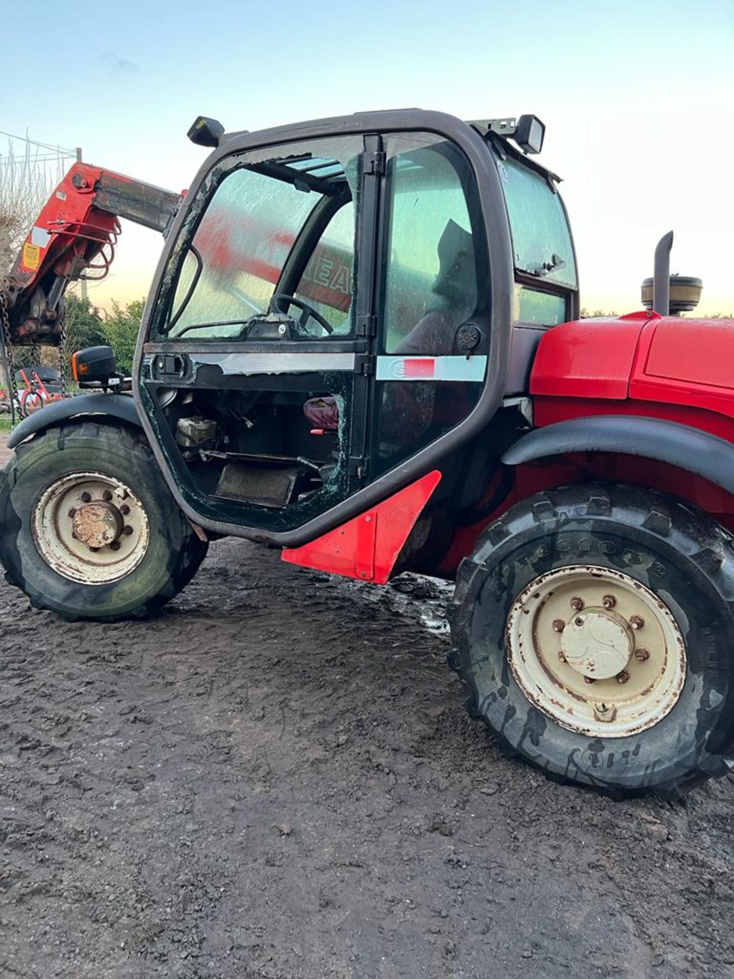 2004 MANITOU 527 TELEHANDLER - NON RUNNER - Plus vat - Image 3 of 4