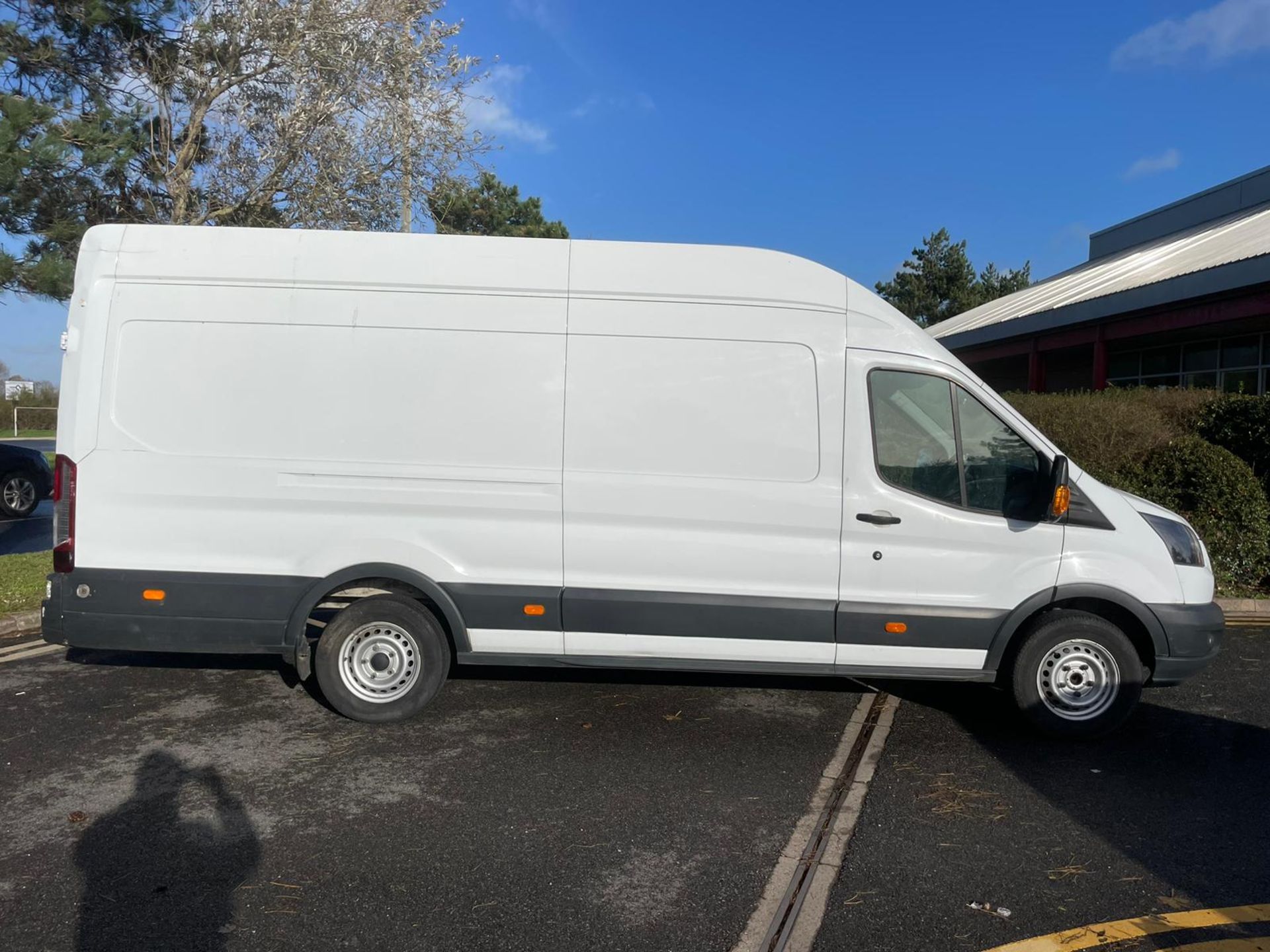 2017 Ford Transit Fridge Van L4 H3 Diesel Manual White - 71K MILES - Image 4 of 20