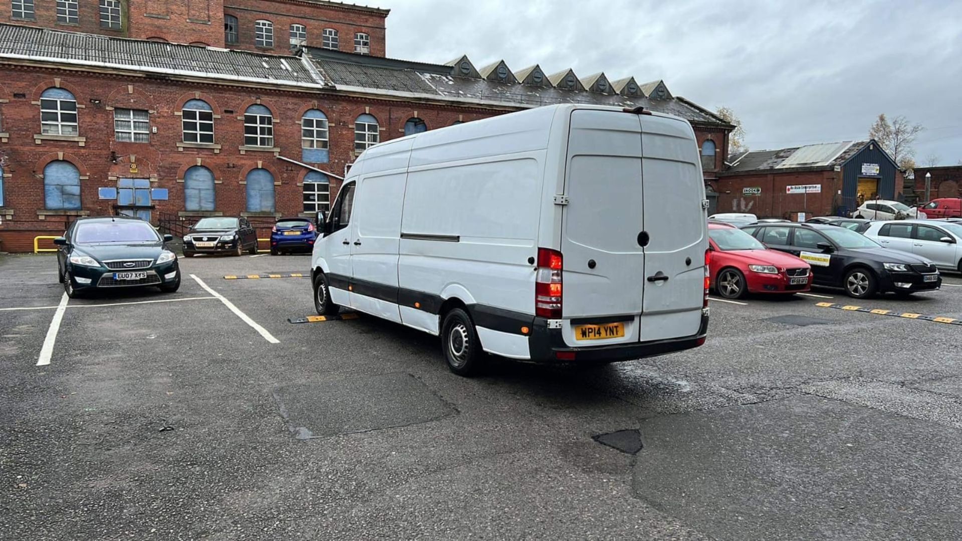 2014 MERCEDES-BENZ SPRINTER 313 CDI LWB WHITE PANEL VAN - 2.2 Diesel - Reverse Camera WP14 YNT - Image 6 of 10