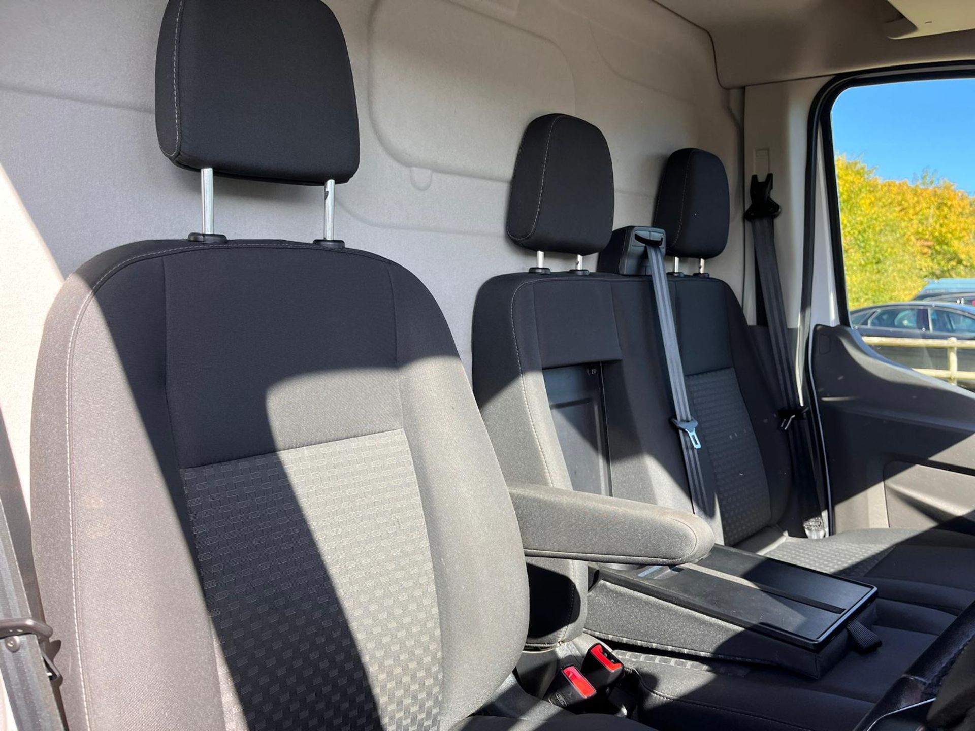 2019/69 FORD TRANSIT LEADER 350 TREND ECOBLUE - EURO 6 - LWB HIGH ROOF - RWD - Stop/start - Plus vat - Image 11 of 21