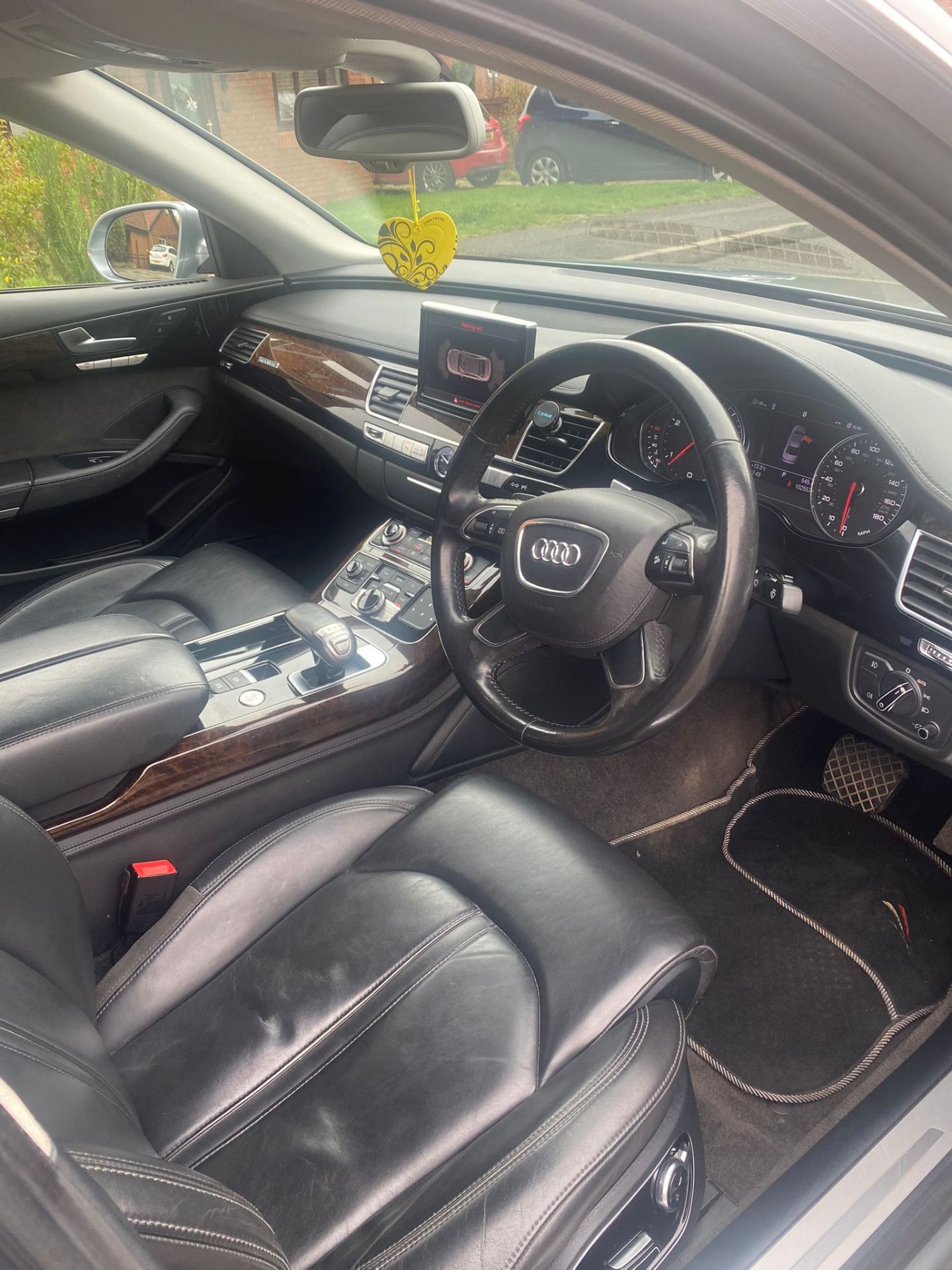 2010 AUDI A8 SE 4.2 TDI V8 QUATTRO AUTO GREY SALOON - 102k miles - PARKING SENSORS - OV60 NGN - Image 8 of 9