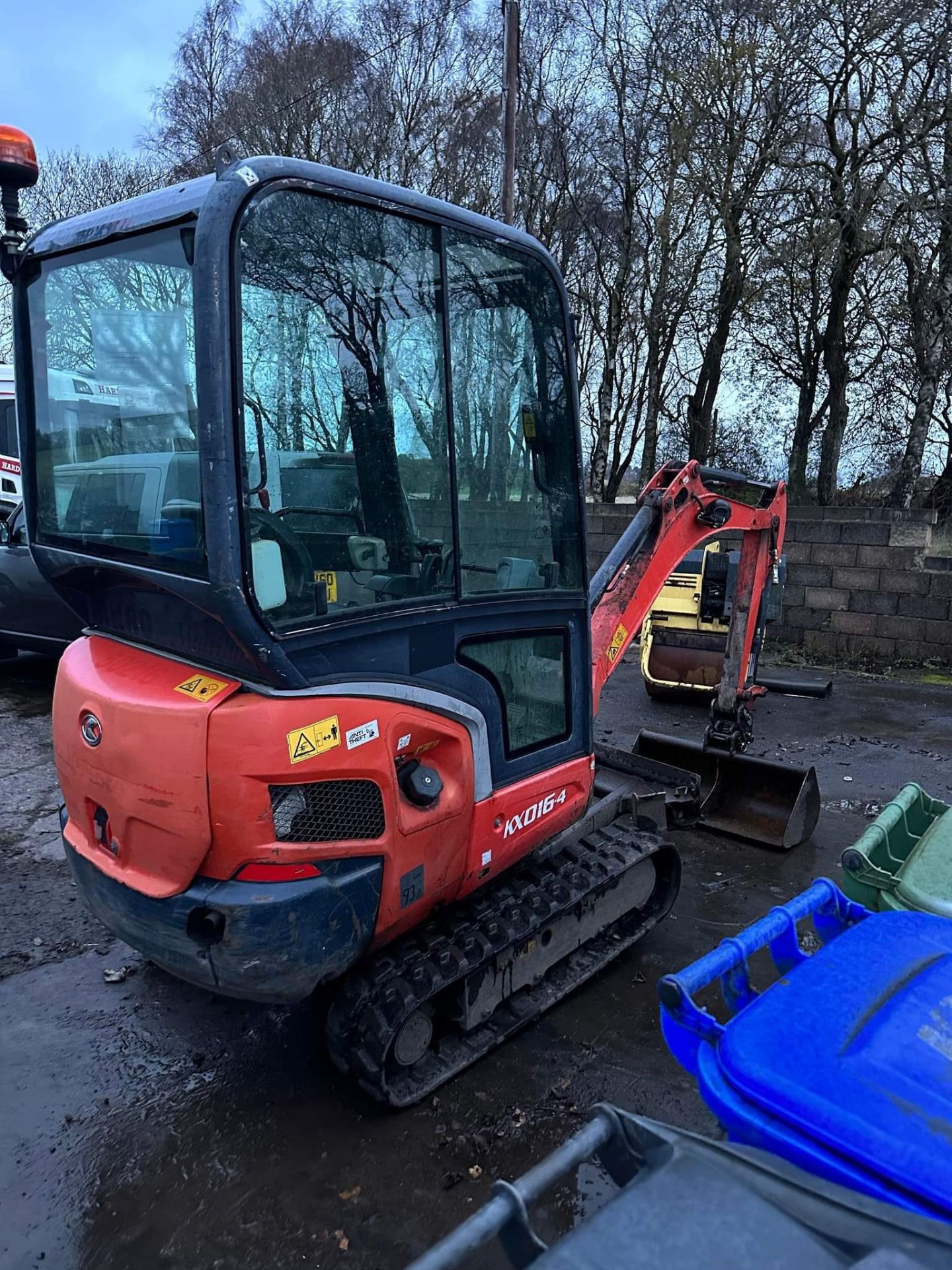 2014 Kubota kx016-4 mini digger, starts and runs