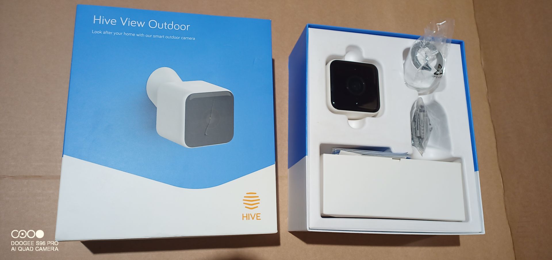 Hive view outdoor camera - boxed unchecked rpp £179.99