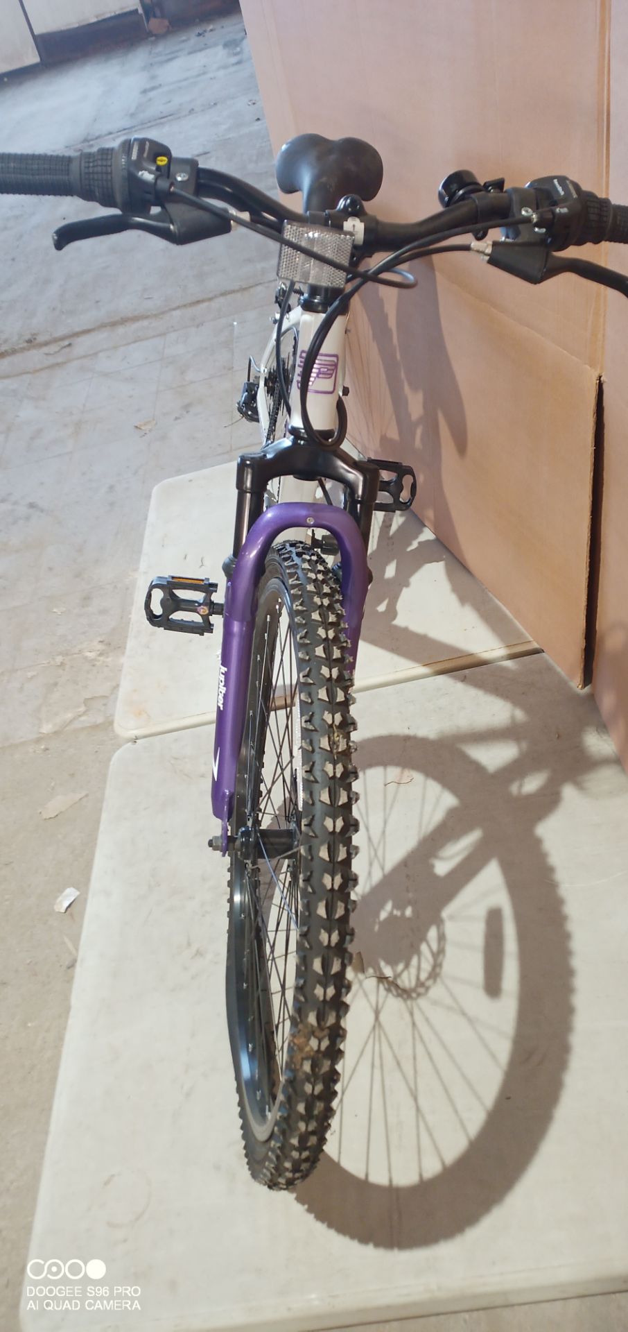 1pc x 26" full size Mountain bike as pictured , looks new unused , all appears to be present - Image 4 of 4