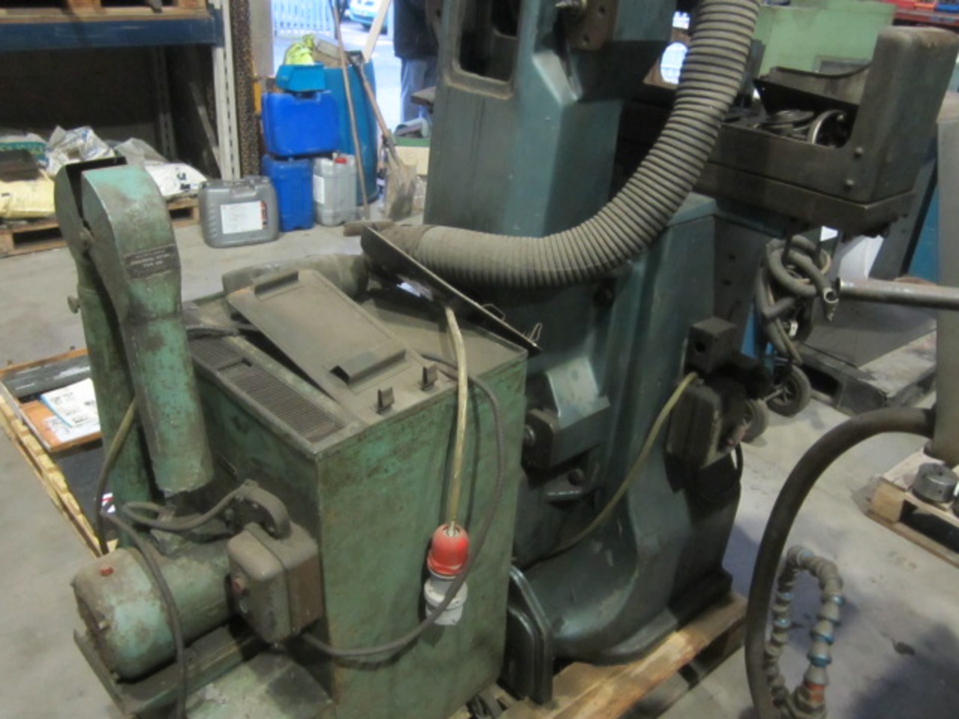 Jones & Shipman 540 H horizontal spindle surface grinder - for spares only. A mandatory lift out - Image 3 of 6