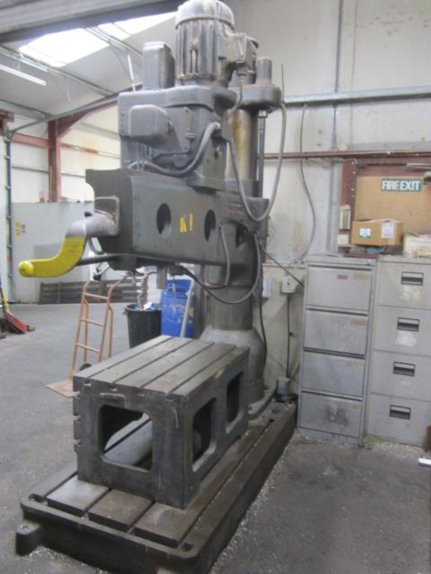 Kitchen & Walker E26 elevating column radial arm drill, serial no. 16981, circa 48" swing, with - Image 7 of 7