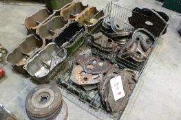 Quantity of Morris A Series engine parts, incl. sumps, front plates, front covers, fly wheels,