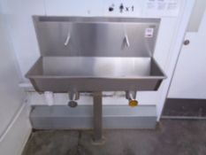 Syspal stainless steel twin sink knee operated hand wash basin