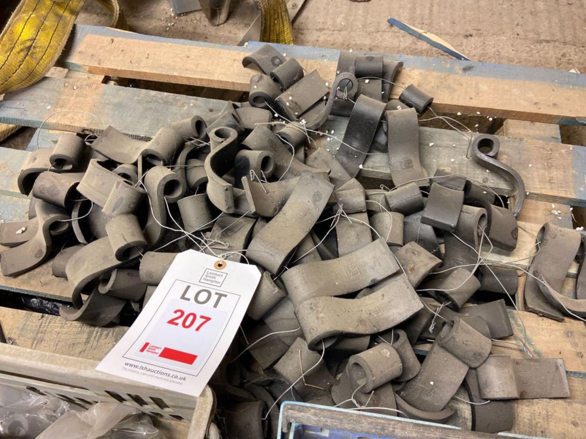 A quantity of topper parts