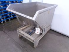 Metal framed mobile forklift mounting tipping skip