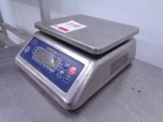 CSG Super-SS-15 bench top digital weigh scales