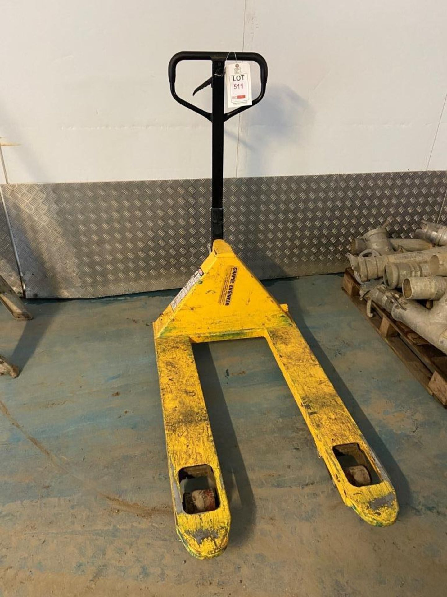 Pallet truck