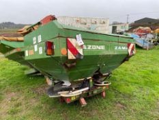Amazone ZA-M 1500 twin disc tractor mounted fertiliser spreader