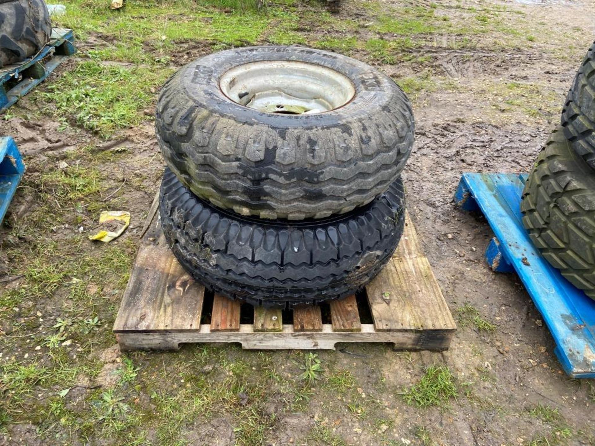 Two wheel and tires - Image 2 of 4