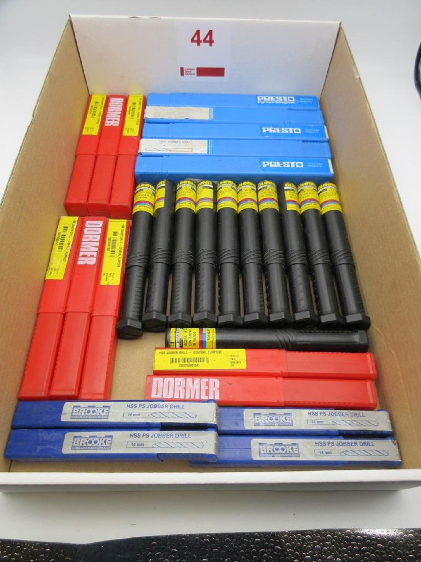 Selection jobber drills,14 to 22mm, unused