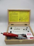 Electrical hand etcher