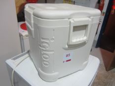 Igloo Ice Cube cool box