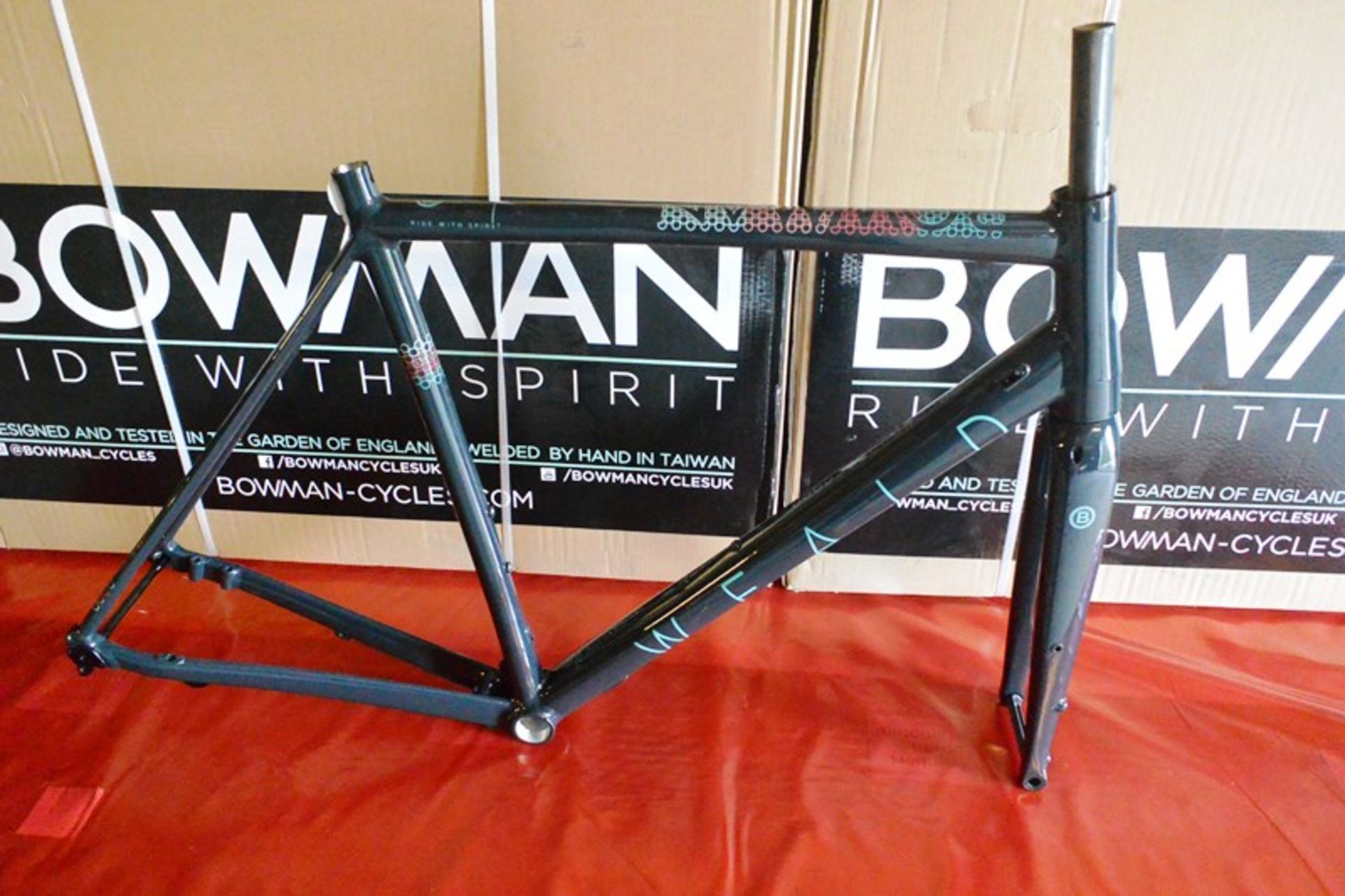 Bowman Weald Frame incl. fork (with original box) - Image 2 of 4