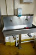 Syspal stainless steel double knee operated wall mounted sink, approx width 1100mm, 530mm depth