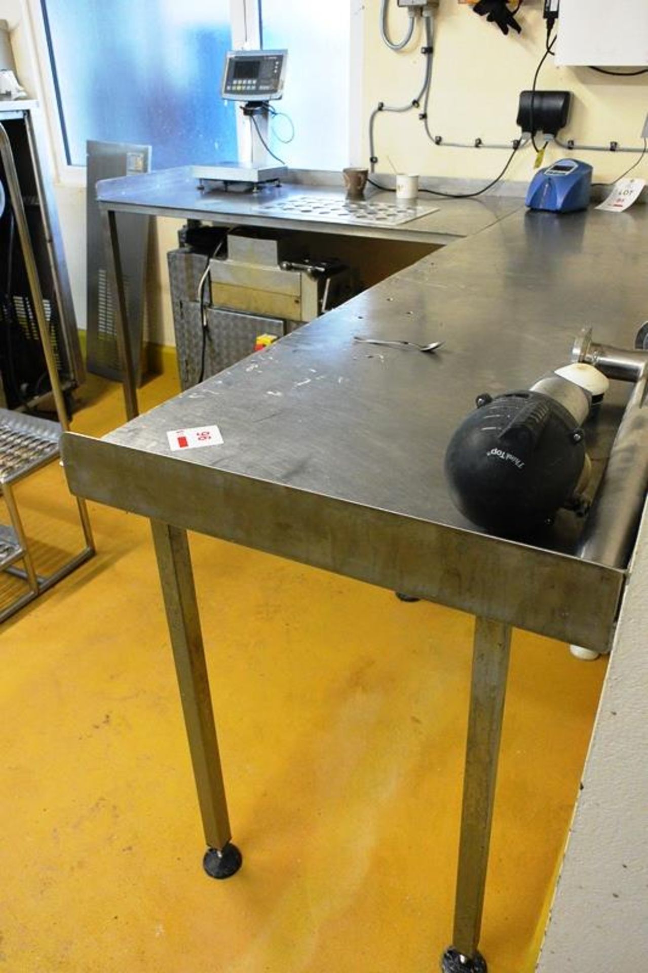 Stainless steel L shape table