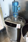 Stainless steel vertically agitated mixing tank