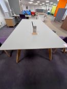 Meeting table