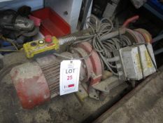 M3 3000 Truck mountable steel wire 3 phase winch